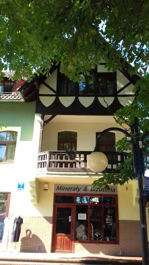 Bialy Apartament Поляница-Здрой Екстериор снимка